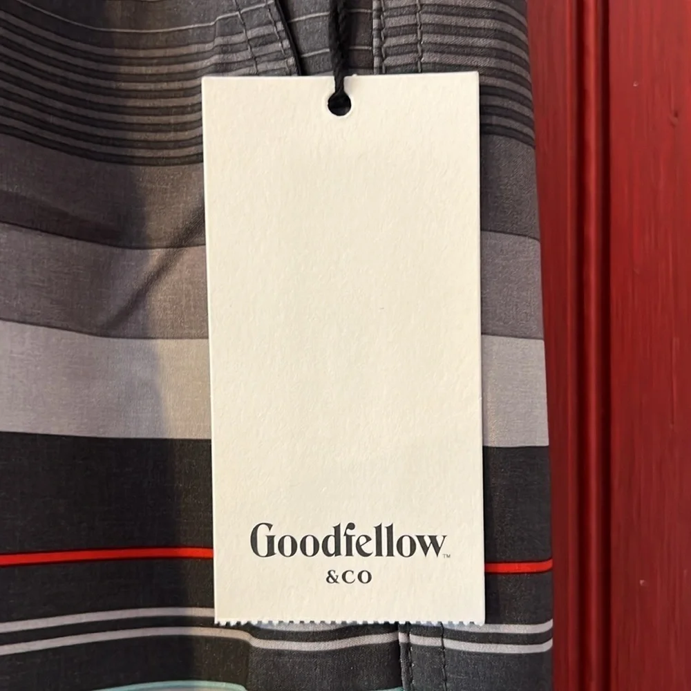NWT Men’s Goodfellow Hybrid Swim Shorts 34